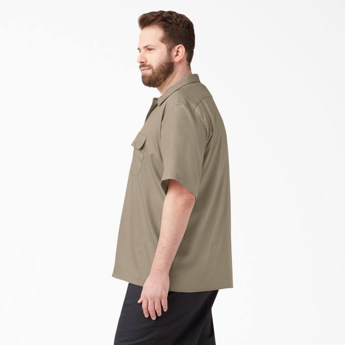 Dickies رجال قميص عمل مريح بأكمام قصيرة رمال الصحراء (س) ملابس العمل 8444599